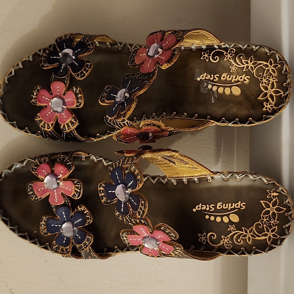 Spring Step Leather Sandals